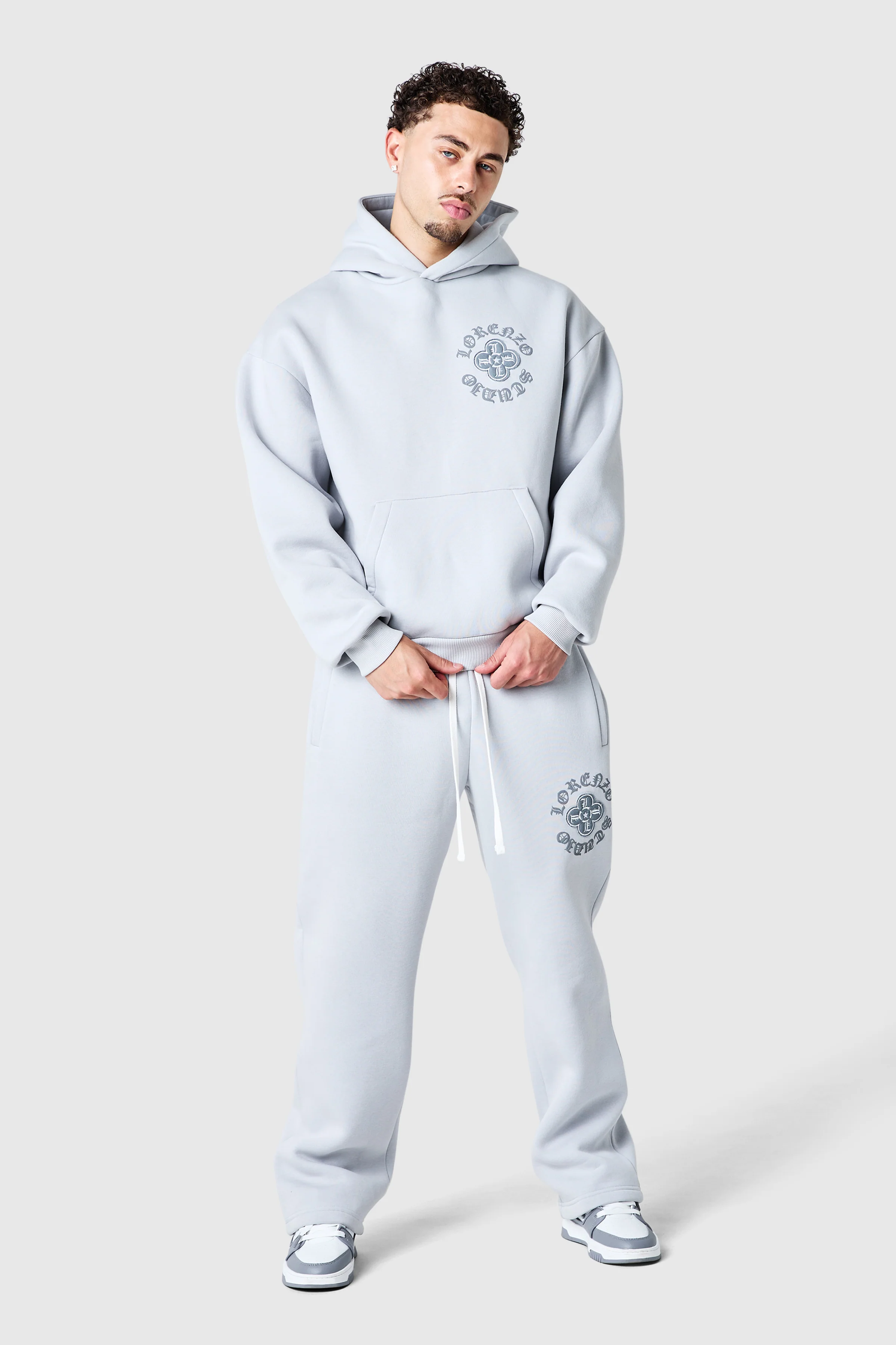Insignia Hood - Concrete Grey - Image 4
