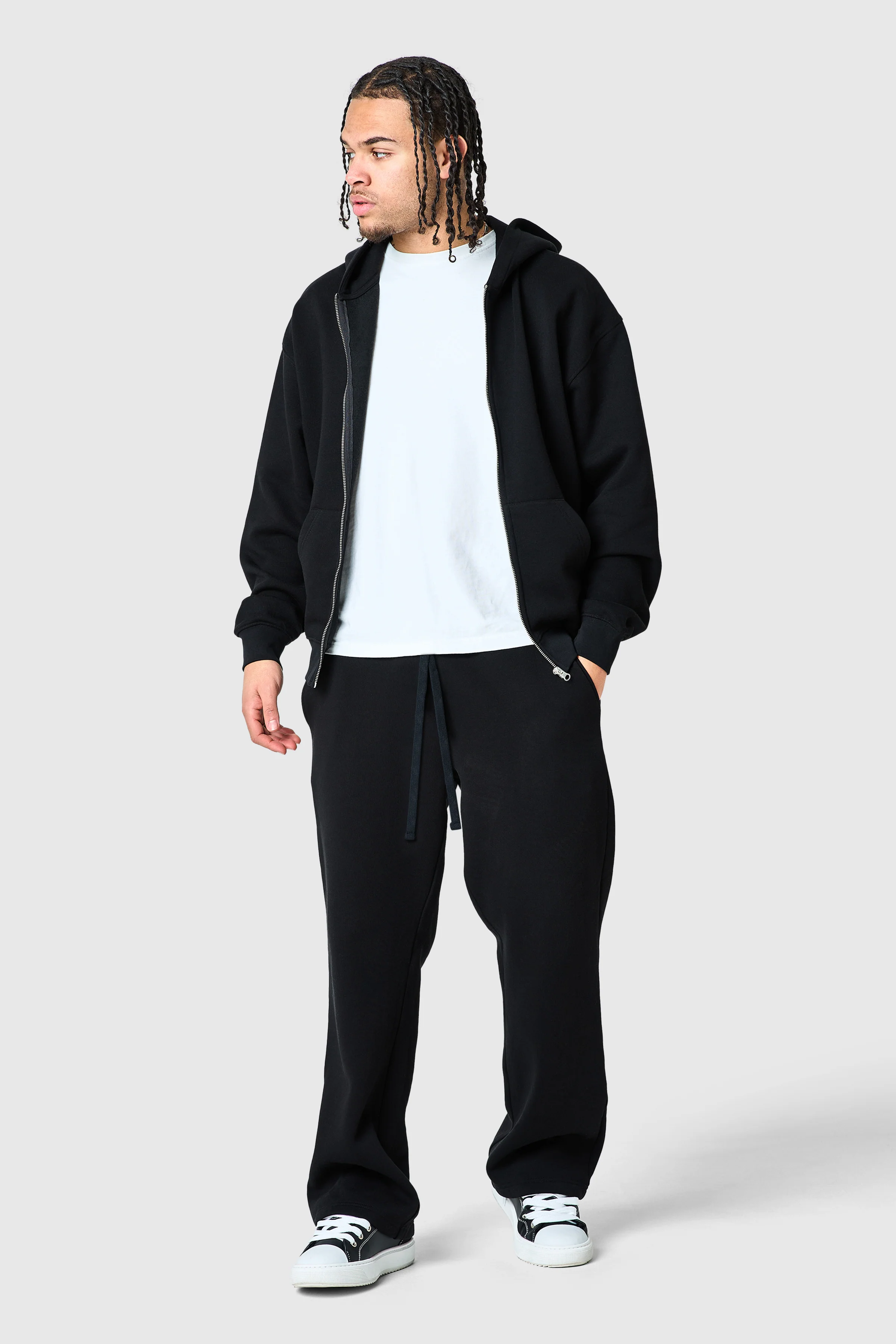 Uniform Jogger - Black - Image 7