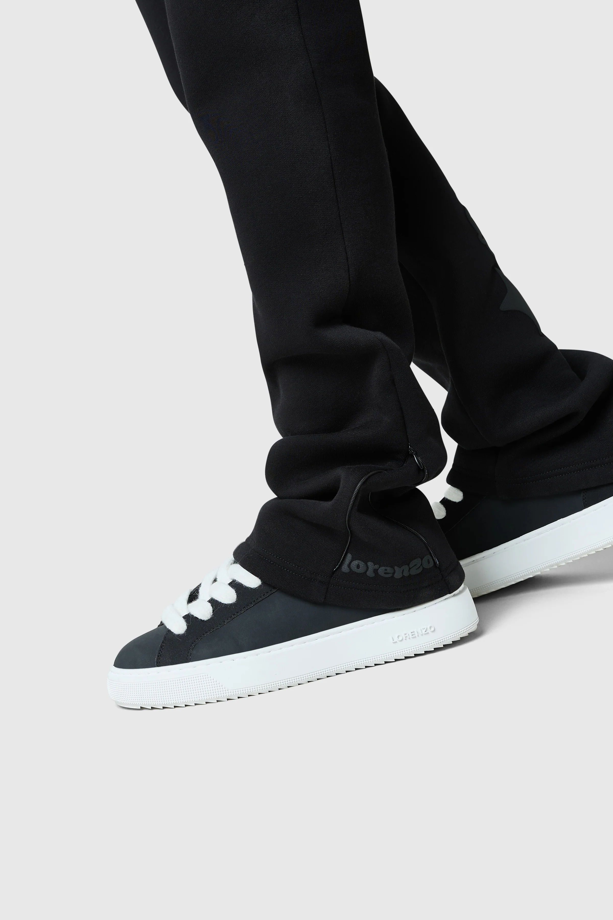World Is Yours 2.0 Jogger - Tonal Black - Image 5